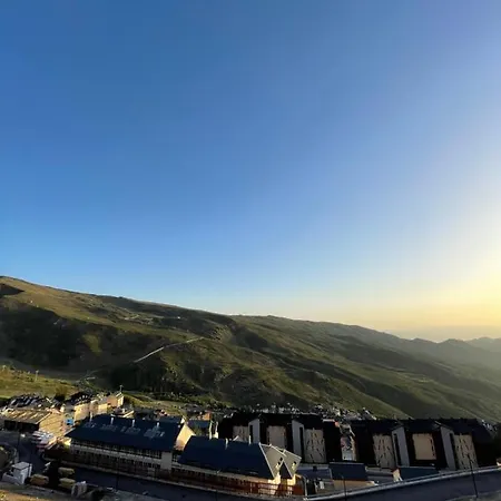 Con Encanto Y Vistas Increibles!! * Sierra Nevada