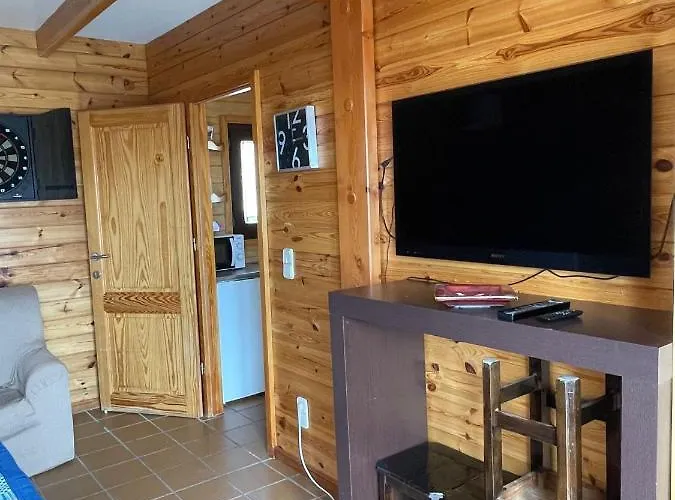 Chalet Con Encanto Y Vistas Increibles!!