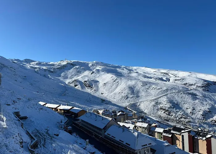 Con Encanto Y Vistas Increibles!! * Sierra Nevada